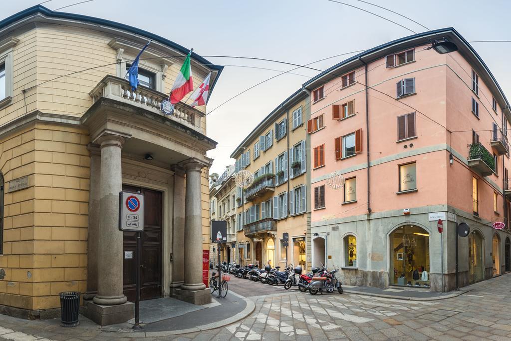Apartment Easyhomes - Spiga Mailand